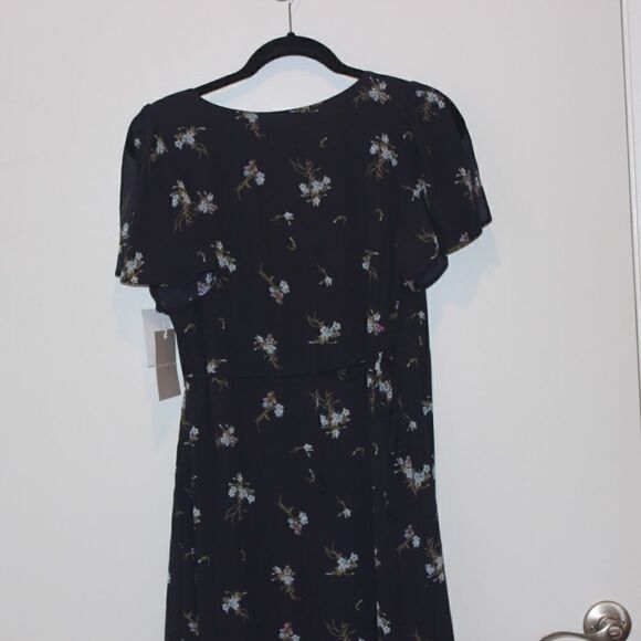 NWT Chelsea 28 Navy Nights Forget me Not Floral Dress Women Size Small - Picture 11 of 16